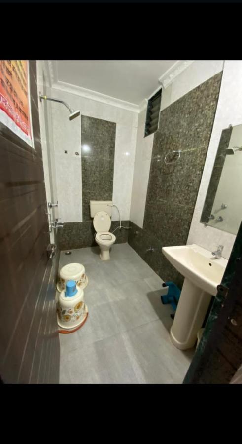 Bombay Regency Hotel Pachmarhi Ngoại thất bức ảnh